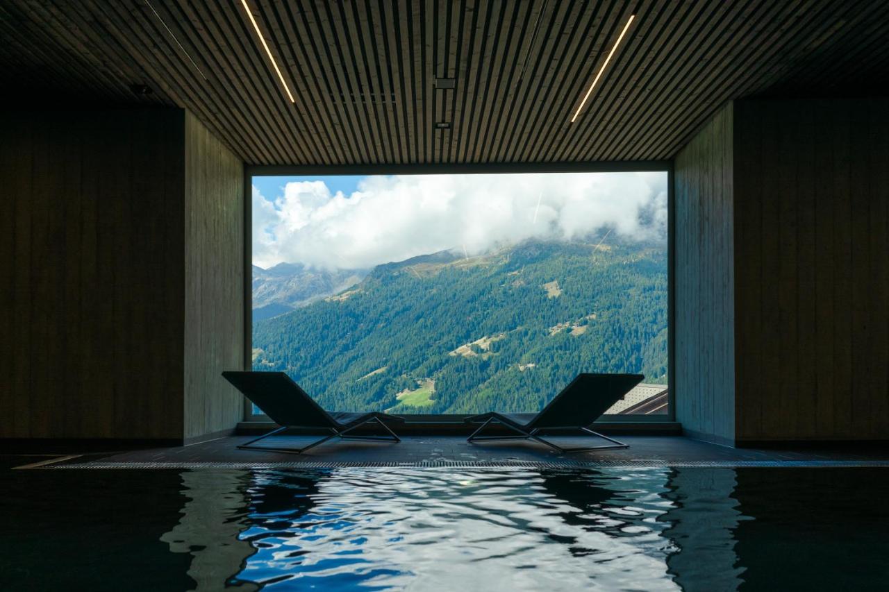 Grand Hotel Du Cervin - Auberge De Jeunesse Et Spa Сан-Люк Екстер'єр фото